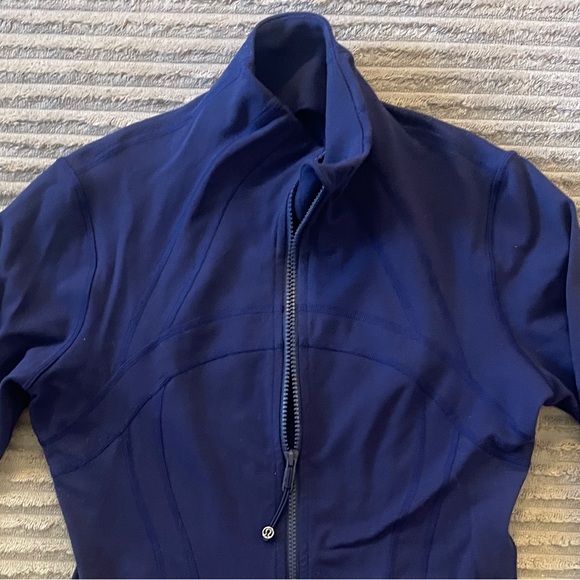 Lululemon Define Jacket Size 8 - Picture 3 of 11